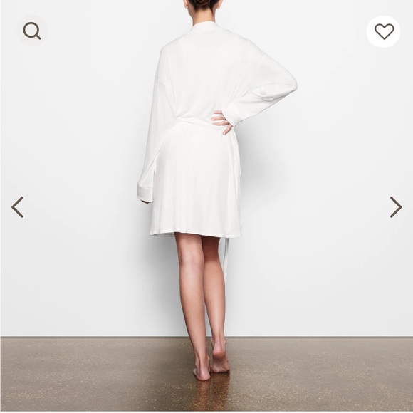 NWOT Skims Soft Lounge Robe - Picture 2 of 6
